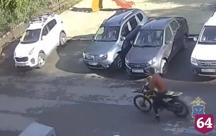 В Саратове 15-летнего школьника задержали за кражу питбайка